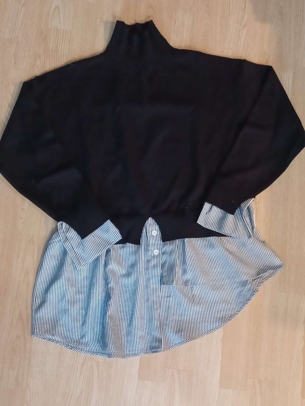 NWOT Avantlook Black Turtle Neck Asymetrical Sweater XL